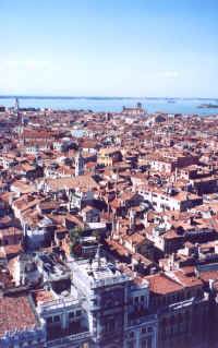 venice12.jpg (198341 bytes)